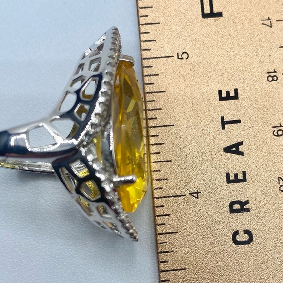 Citrine & Sterling Silver Ring 6 - Picture 6 of 7